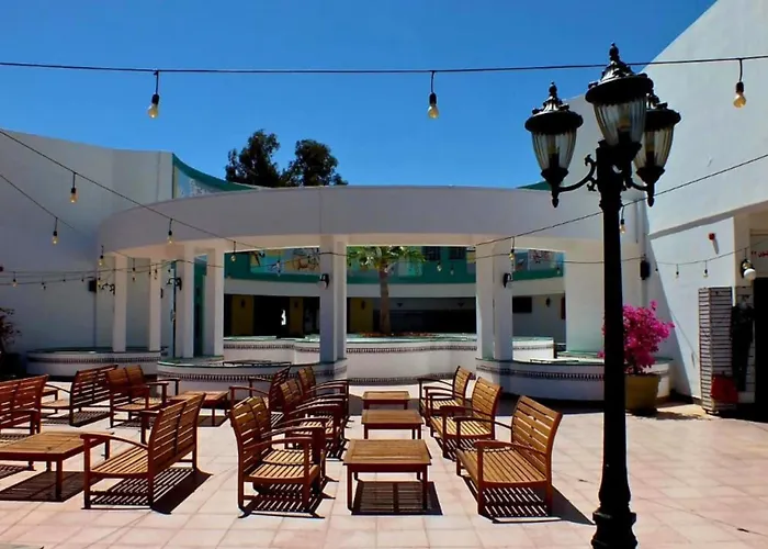 Apartment Hills Oasis-pool View *