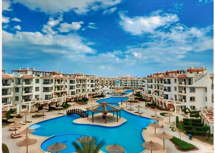 Hills Oasis-pool View Apartment Sharm el-Sheikh